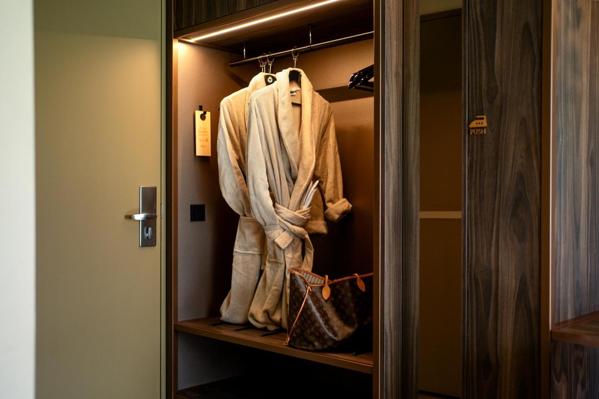 Hotel Wicc Wageningen Dış mekan fotoğraf
